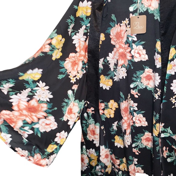 NWT Love Plus Size Kimono Floral Black Open Never Worn 1X - Picture 4 of 7